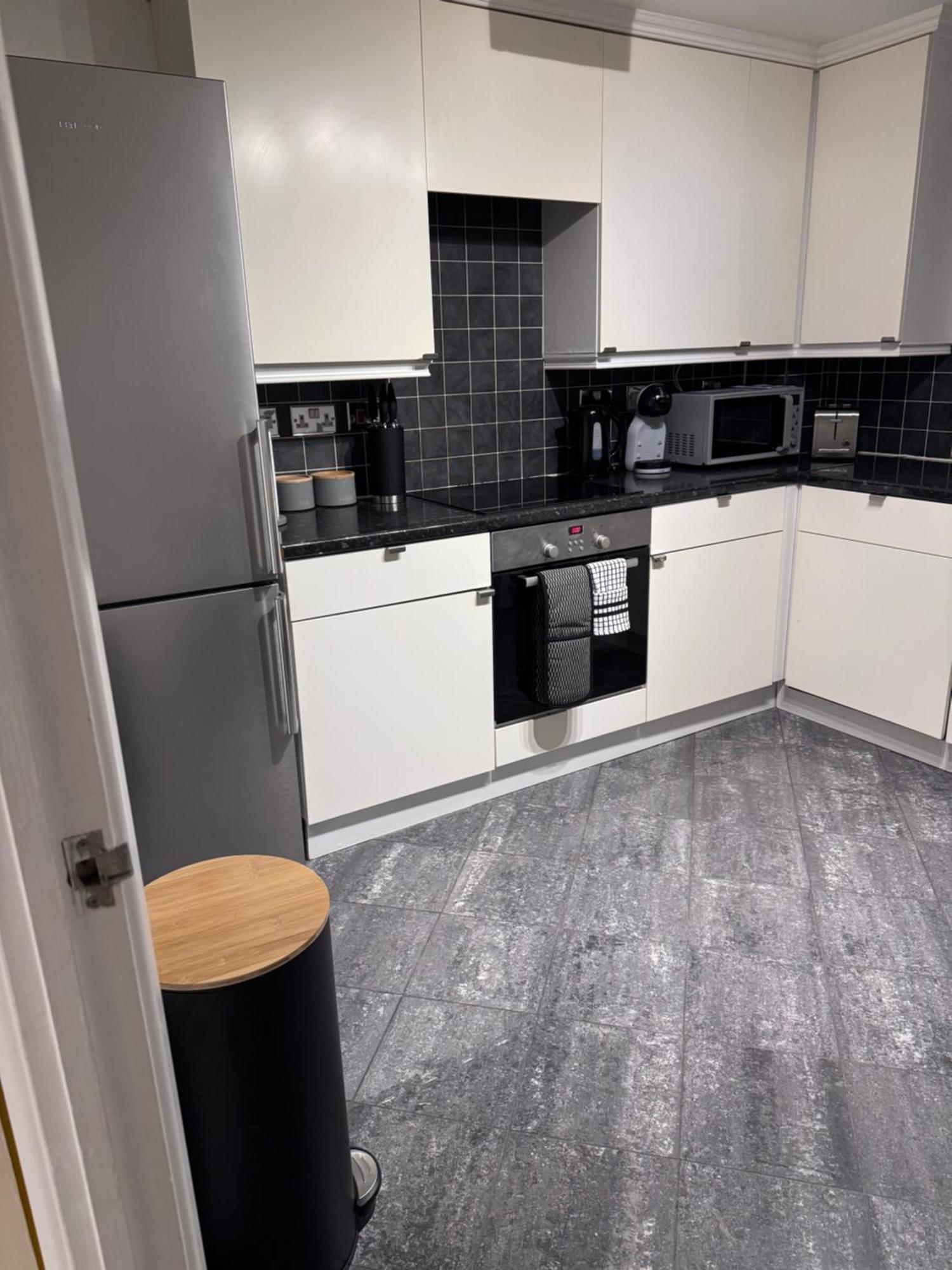 Hogwarts Apartment Abbots Langley Exteriér fotografie